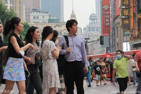 上海南京路快闪拉丁舞