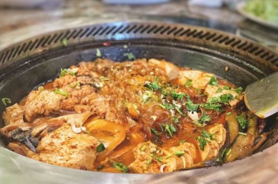 二黑铁锅炖鱼(南湖中街店)