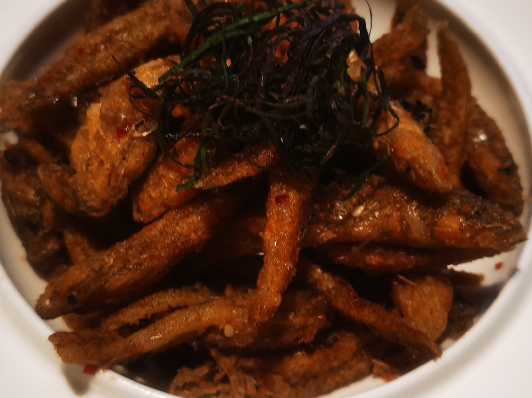 清远芊丽酒店主图