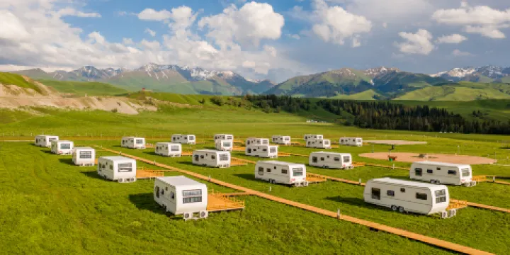 唐布拉百里畫廊山與營地