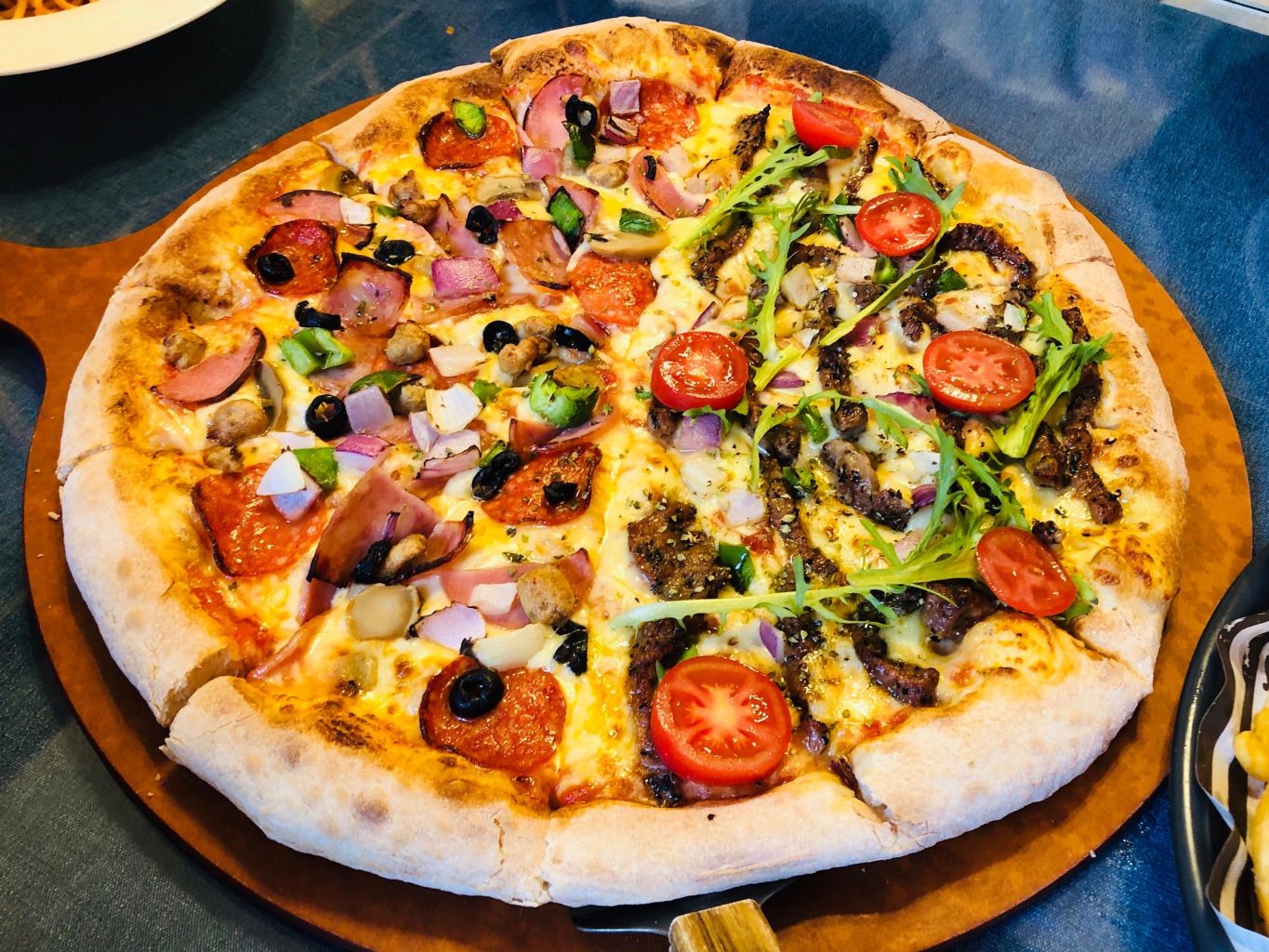 优莱客Pizza(贵新街店)