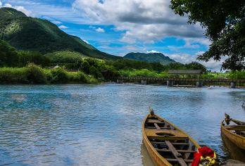 桂林+大圩古镇+芦笛岩+东漓古村+两江四湖漫步一日游【参观令人印象深刻的芦笛岩，近距离观察错综复杂的钟乳石构造】