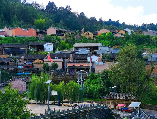 云南旅游：从保山大榕树到腾冲蔺家寨（图）