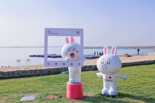 在唐山曹妃甸的网红海岸,享受阳光沙滩和城堡乐园