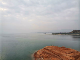 考勒的黄河董岭的雪