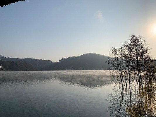 在瀛湖的青山秀水中,与2020握手言和