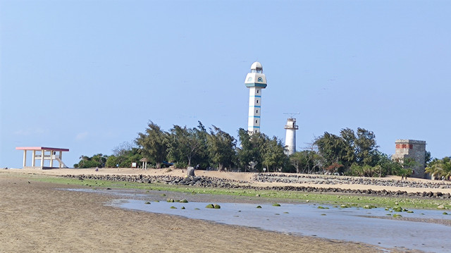 到海边去，到南极村去