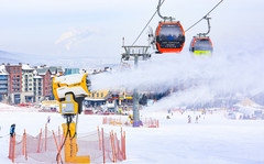 松花湖滑雪度假区游记图片] 持续大雪 | 松花湖雪炮加倍蓄力，高性价比体验星级住滑套餐