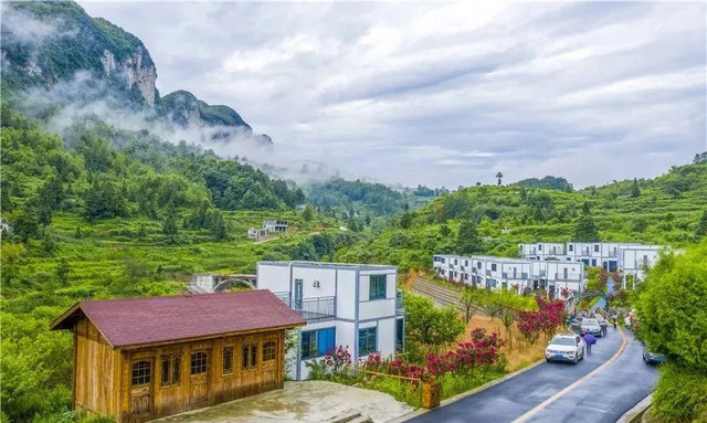 乡游黔中·百里杜鹃 龙塘村丨翩然花海间，藏着一个“酒香村”