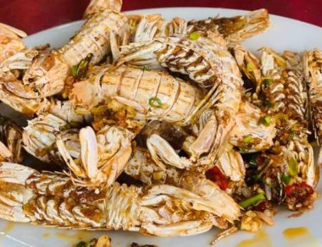 送福农庄 鲜蚝土鸡煲 海鲜特色 (小径湾店)