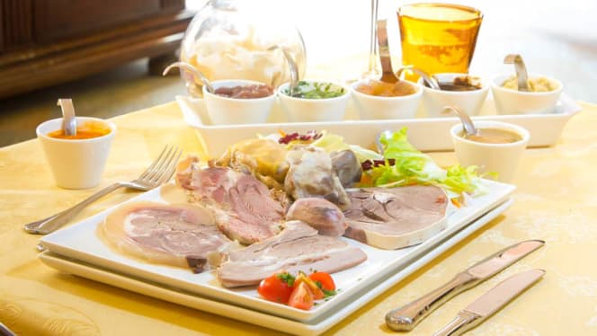 Palazzo Di Mezzo Hotel Ristorante