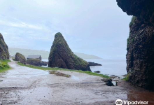 库什敦岩洞景点图片