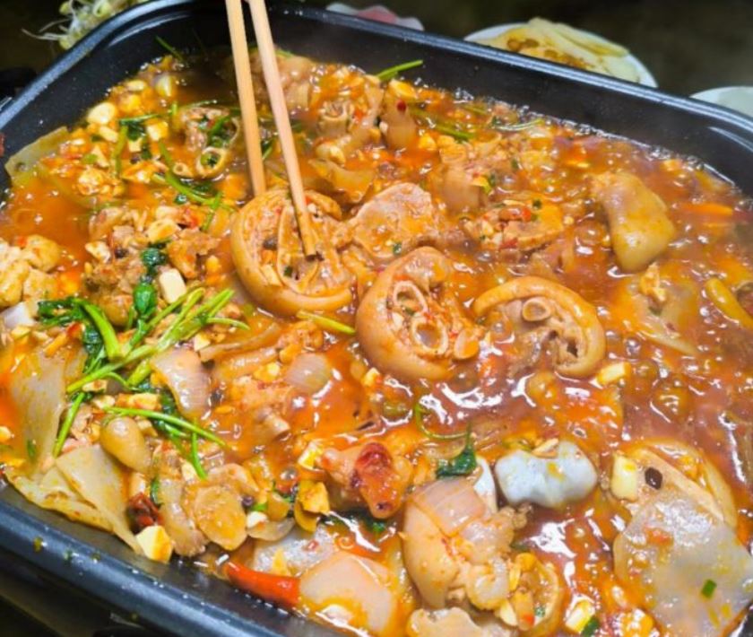 吴蹄花下饭菜巫山烤鱼纸包鱼