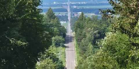 天に続く道スタート地點