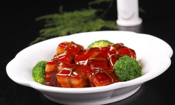 丽呈東谷酒店(天津南开大学迎水道校区王顶堤地铁站店)·湘村故事