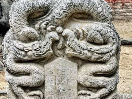亚圣府