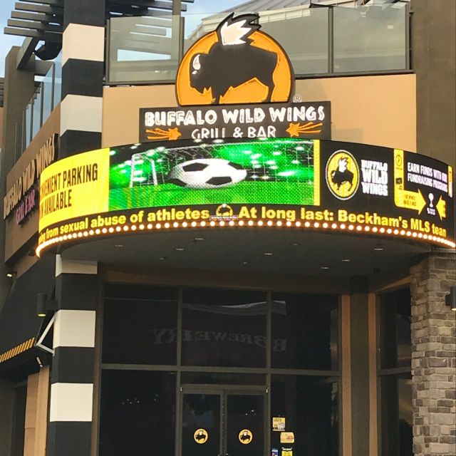 Buffalo Wild Wings餐厅图片
