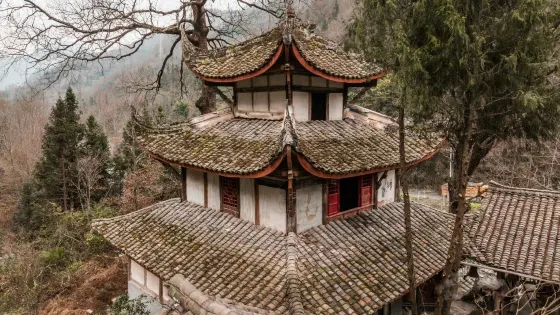 回龍庵