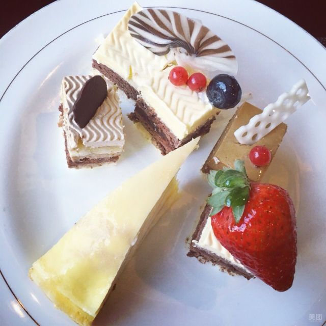 山东大厦自助餐