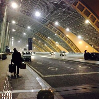 抓住青春的尾巴，送自己最美的礼物，来一次说走就走的丽江之行