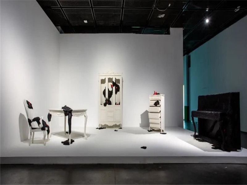 Gallery 2