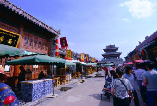 西安白鹿原影视城一日游【2人起订/二虎守长安/上下行观光车】【[发团保障]天天发团，优质服务，纯玩无购物，让您感受西安风土人情。】