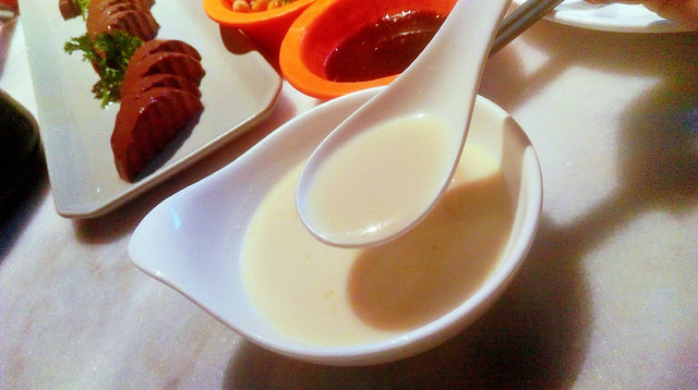 冷  落  →  火  热