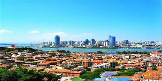  留“厦”过年，我和家人吃年夜饭