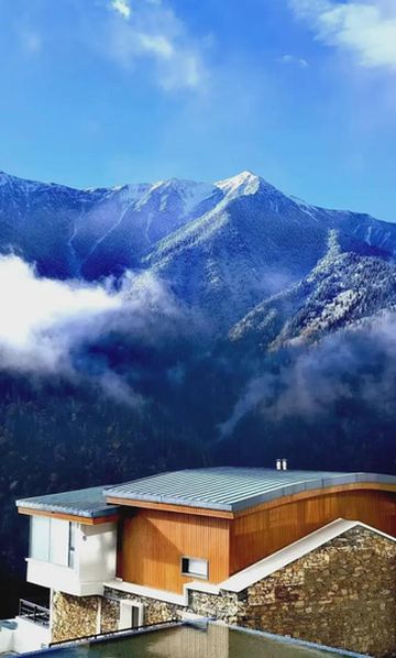 阿坝州又一神仙民宿！推窗即景，私享半山雪景！