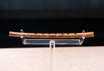 河南博物院一日游【包含门票 | 2小时专业讲解 |蓝牙耳麦】【专业讲解 | 120分钟专业讲解、有趣有料有深度】