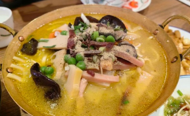 穿越时尚餐厅(英武中路店)餐厅图片