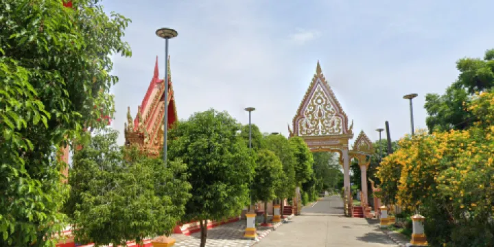 Wat Tako