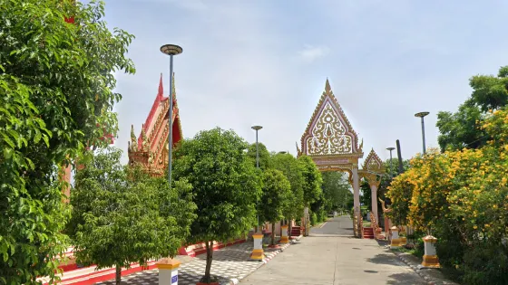 Wat Tako