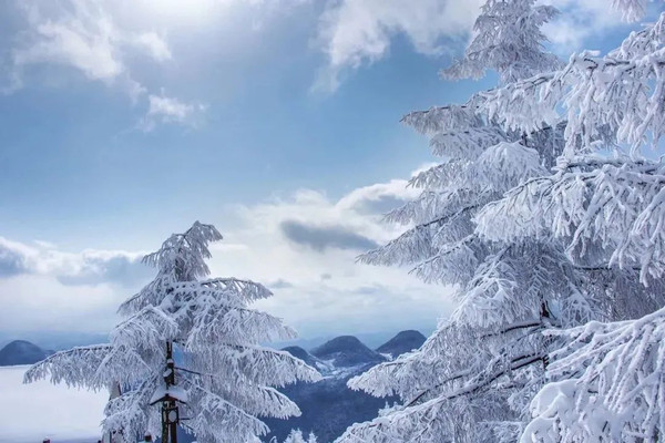 神农架滑雪,赏雪景游玩攻略