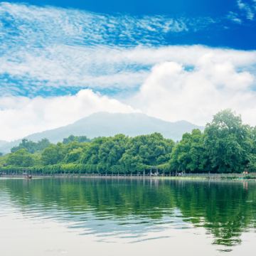 英国英格兰+苏格兰+威尔士+爱尔兰+北爱尔兰14日12晚跟团游