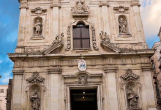 塔兰托圣加大圣殿主教座堂景点图片