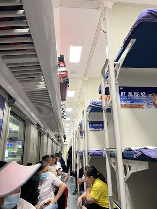 新疆行之从乌鲁木齐到伊宁乘火车记