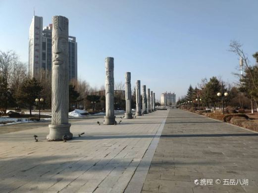 长白山满族文化风情园