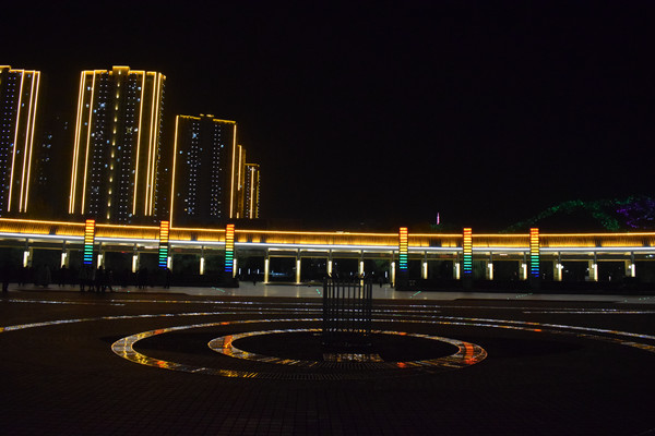西峡这条夜景路线太迷人,外地朋友旅行别错过,全程免费