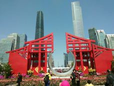 广州国际金融中心-西塔-广州-精灵背包游侠