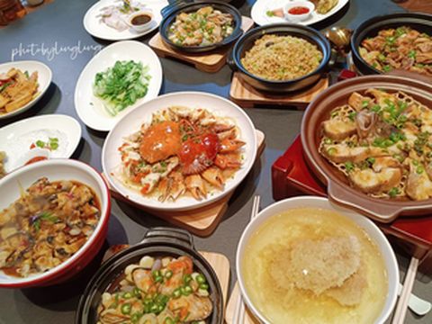 首页推荐，到厦门海上世界吃大餐，好吃不贵炝青闽菜