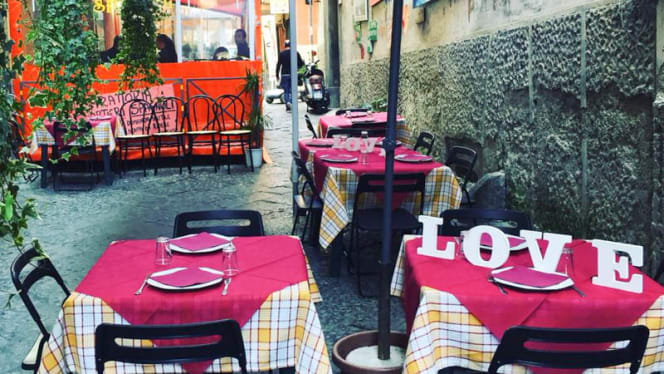 Trattoria Quartieri Spagnoli餐厅图片