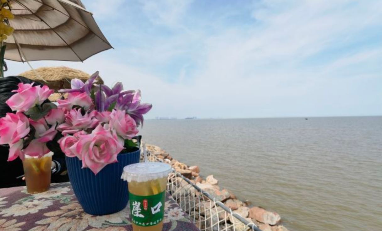 崖口红树林海鲜餐厅