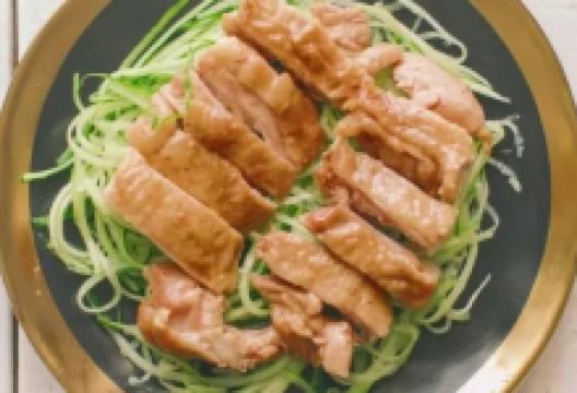 世华肉骨茶美食图片