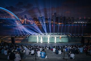 上海夏夜最好玩的地方,必属上海宋城,泼水狂欢加各种表演玩到嗨