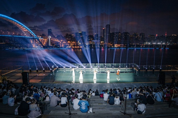 上海夏夜最好玩的地方，必属上海宋城，泼水狂欢加各种表演玩到嗨