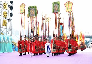 钟鼓齐鸣 龙腾汉江 第二十二届中国安康汉江龙舟节盛大举行