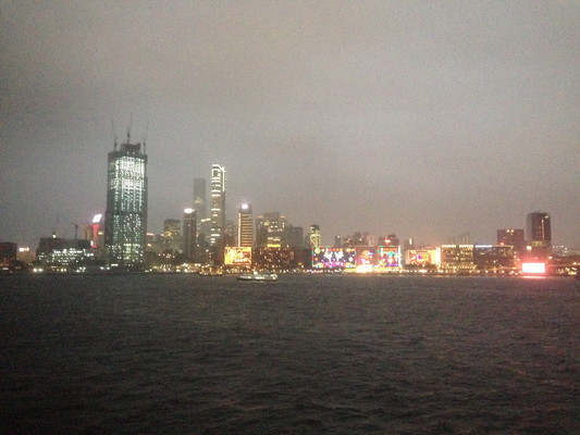 东方明珠，维多利亚港的夜景——香港5日（2）