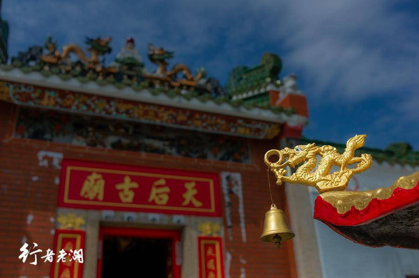 香港最偏远的小岛,深圳过去往返六个小时,背包客却想去环岛一次