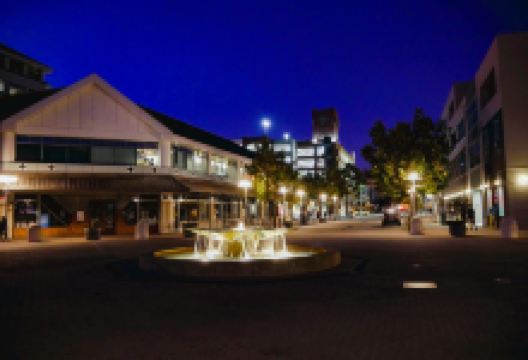 杰克伦敦广场景点图片